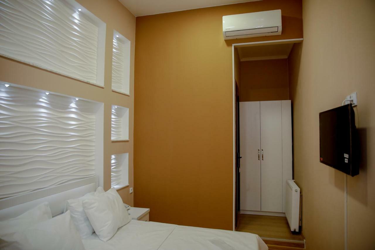 Euphoria Mariam Hostel Tbilisi Buitenkant foto