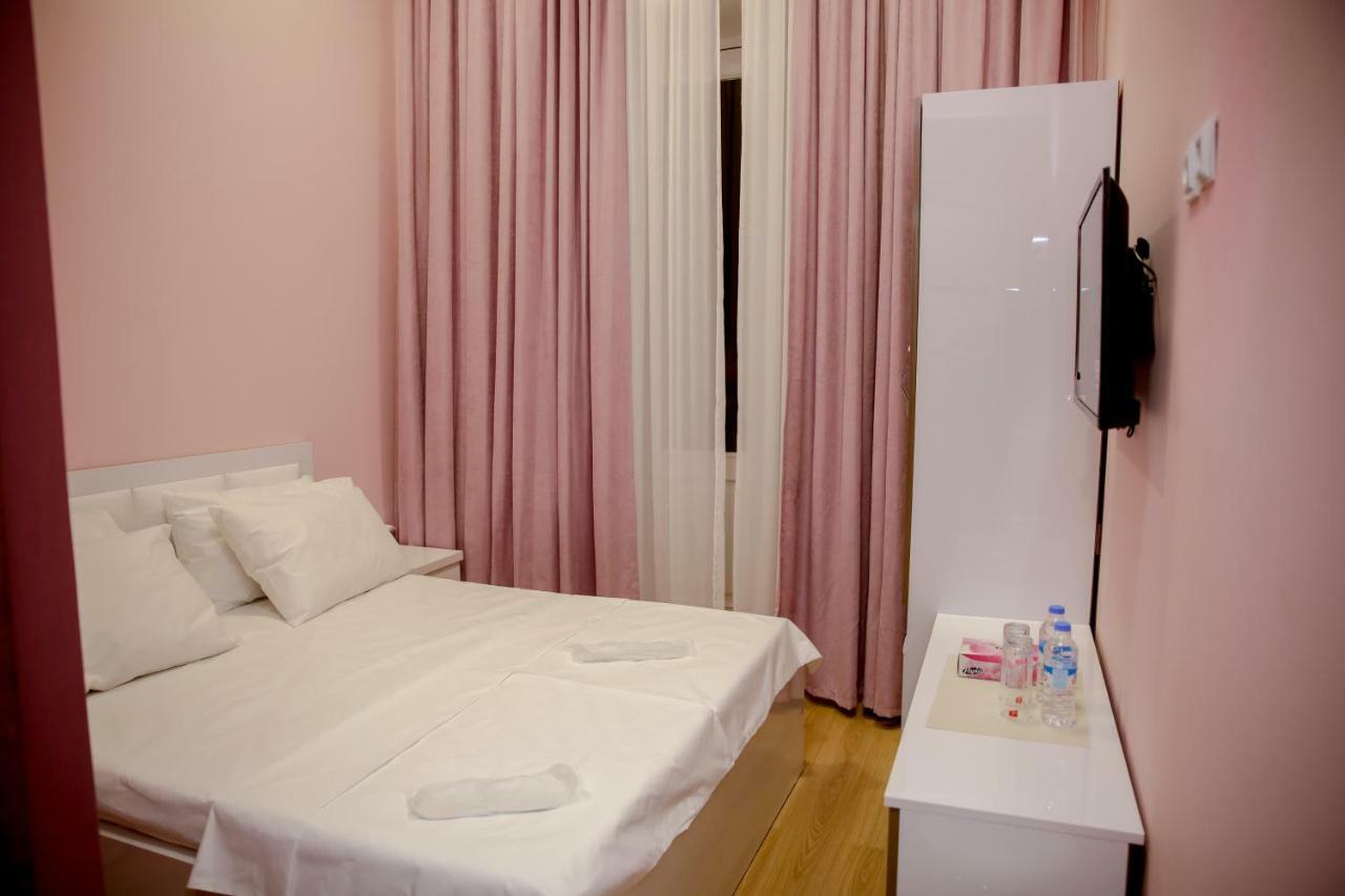 Euphoria Mariam Hostel Tbilisi Buitenkant foto