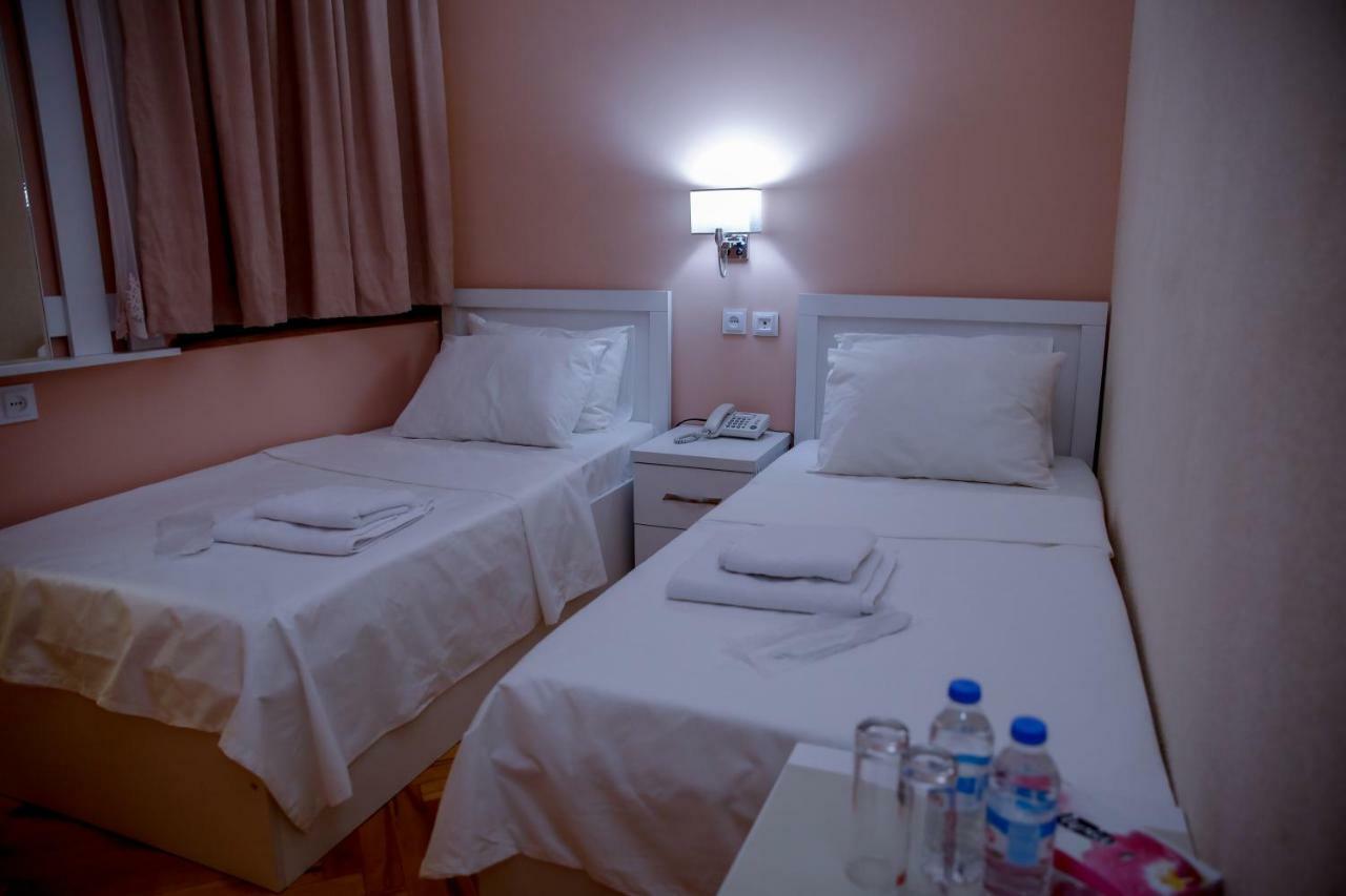 Euphoria Mariam Hostel Tbilisi Buitenkant foto
